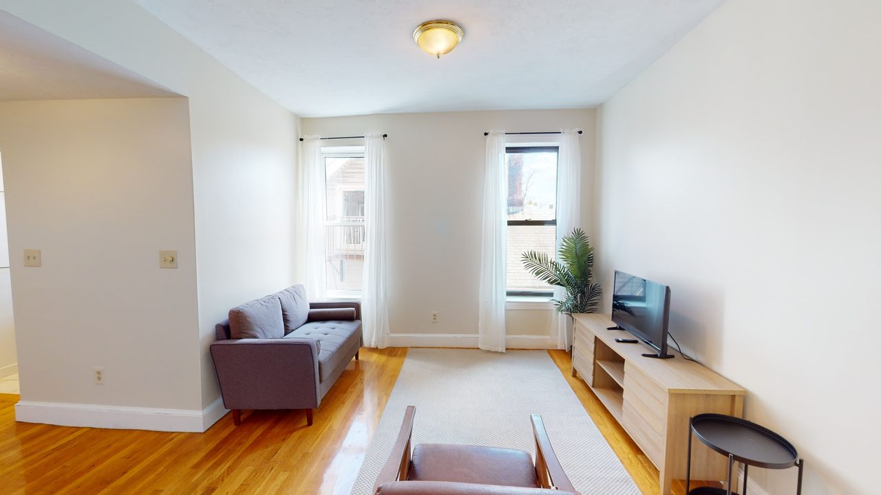 a room in Allston photo 2