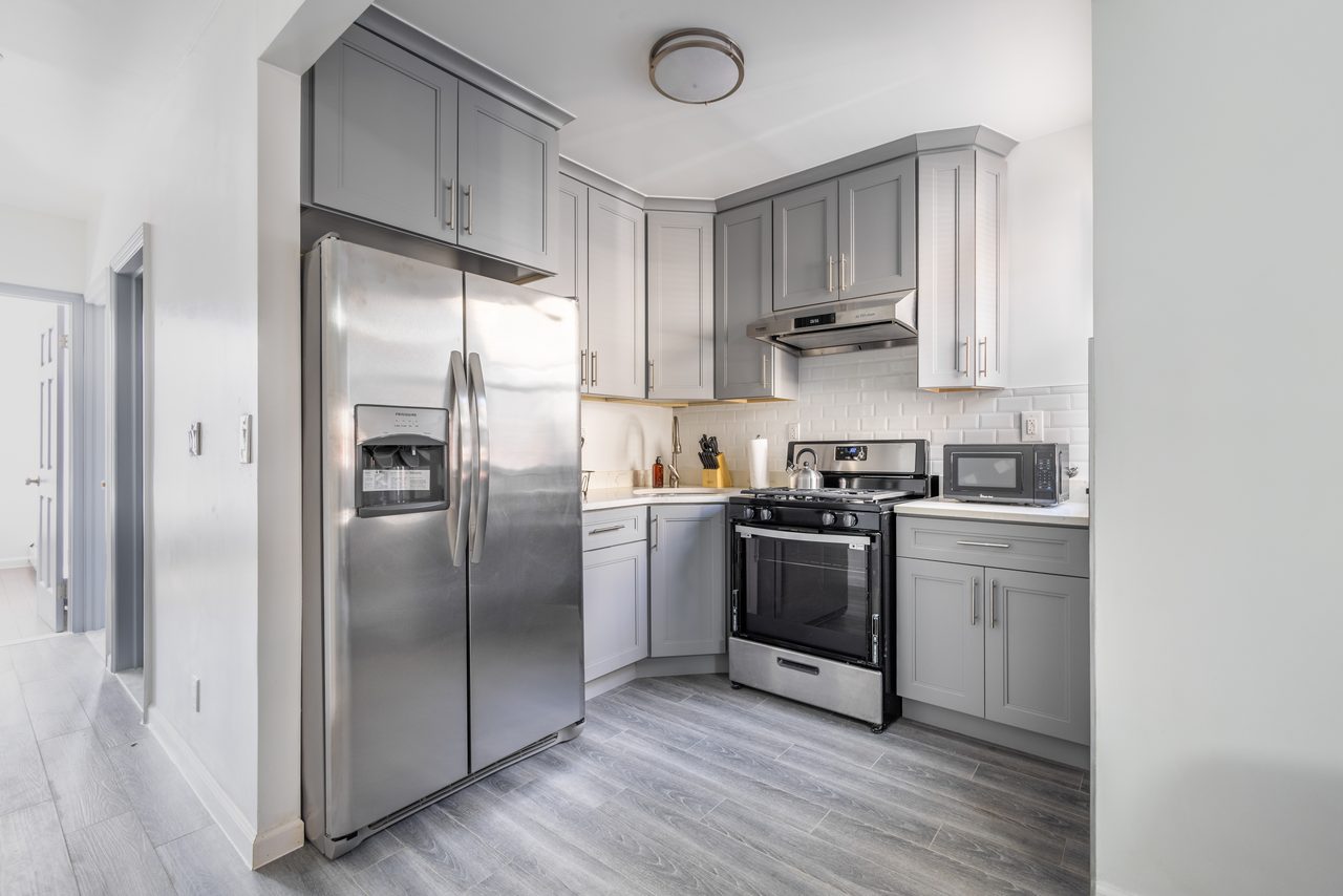 a room in LIC photo 6
