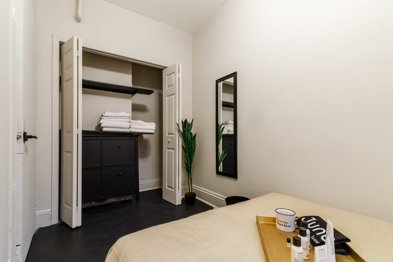 a room in Times Square photo 8