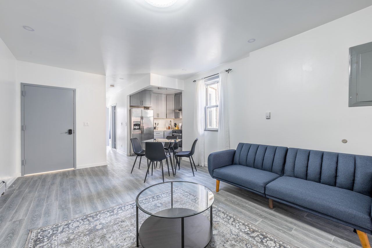 a room in LIC photo 5