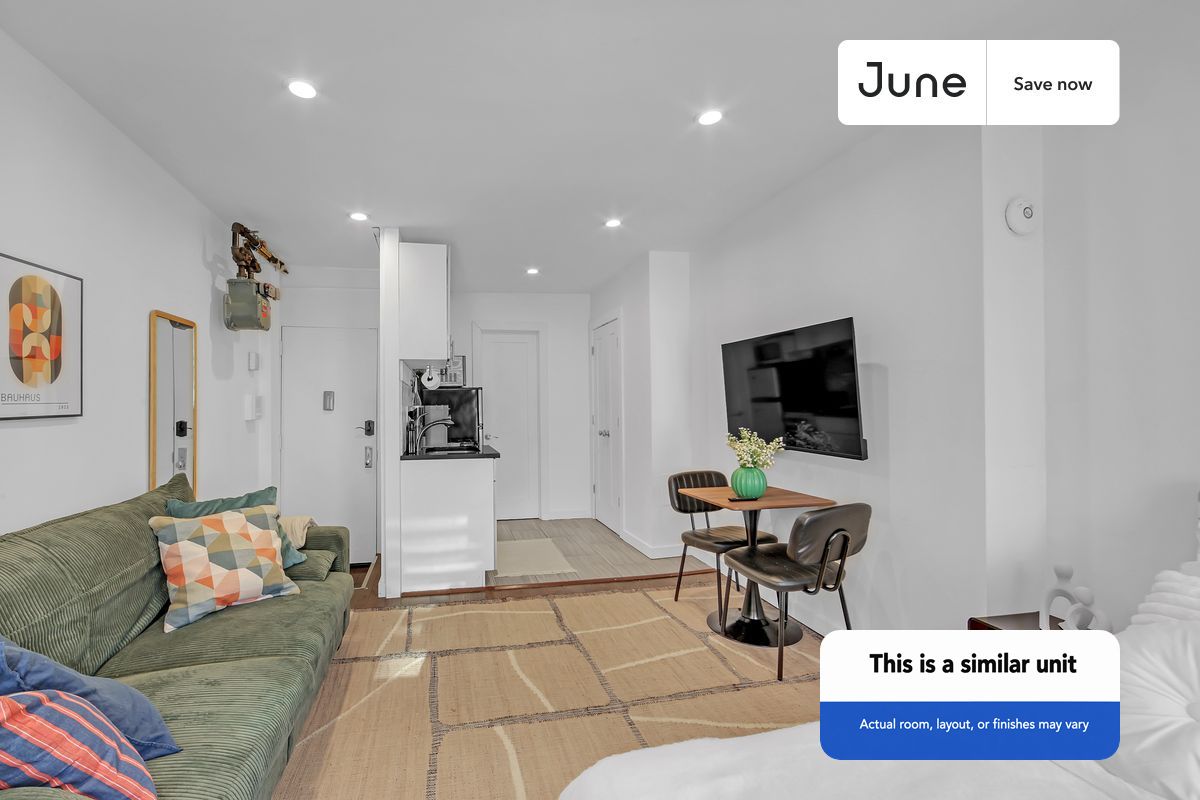 a room in East Village photo 2