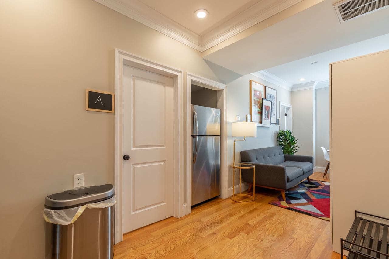 a room in North End photo 8