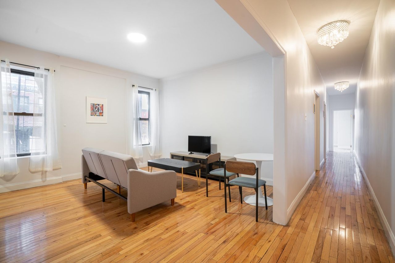 a room in Harlem photo 9