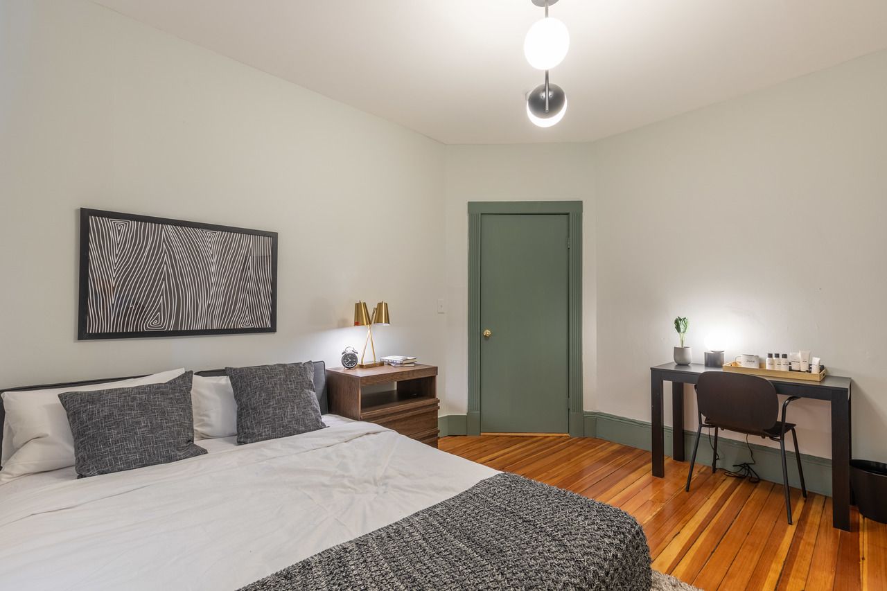a room in Brighton photo 2