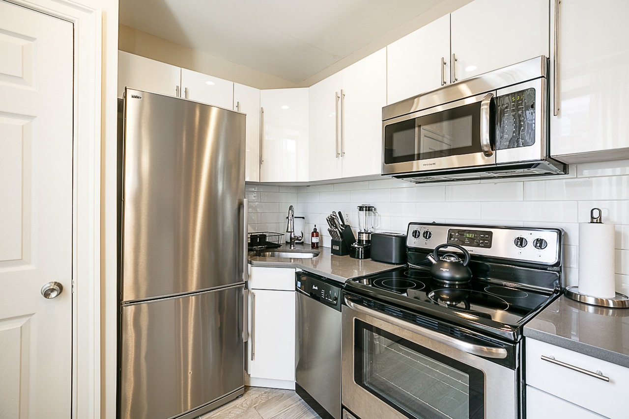 a room in Manhattan Valley photo 6
