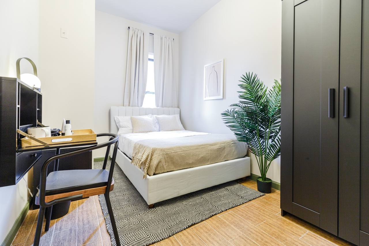 a room in Lower East Side
