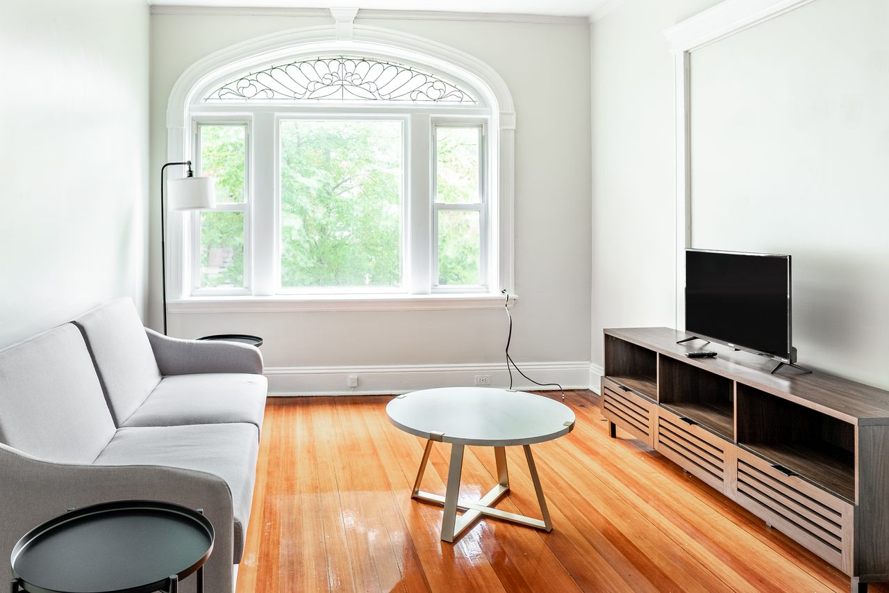 a room in Brookline photo 6
