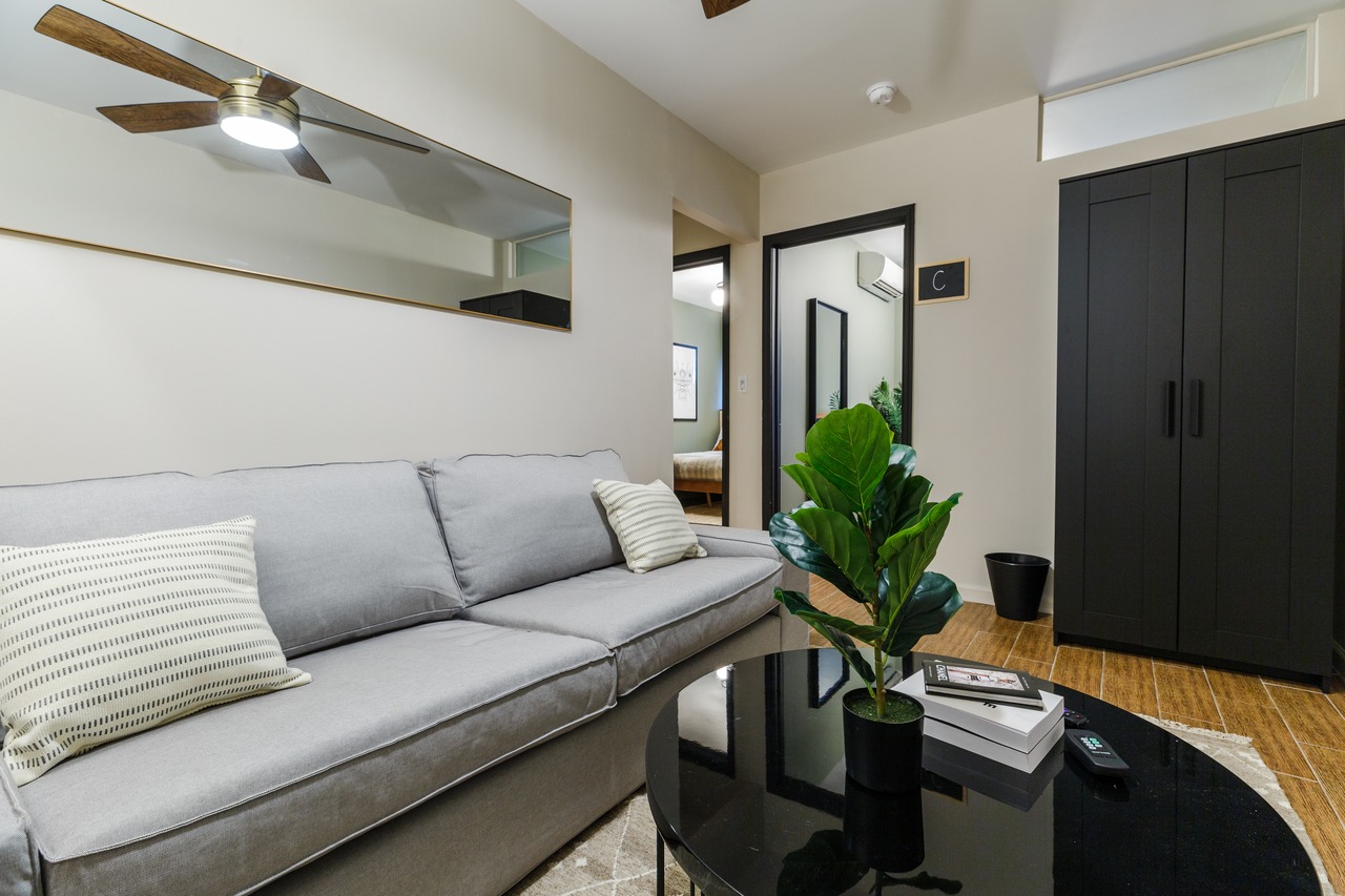 a room in Lower East Side photo 4