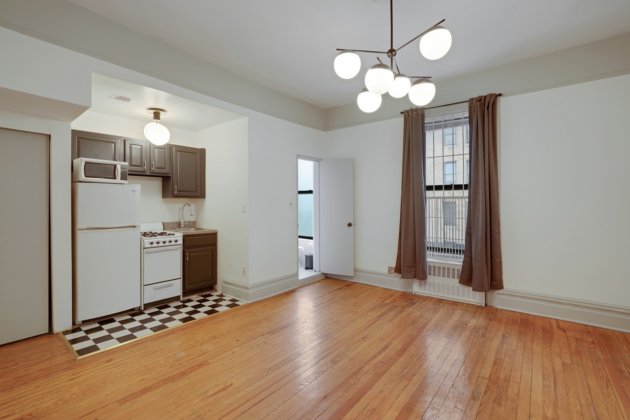 a room in Upper West Side photo 2