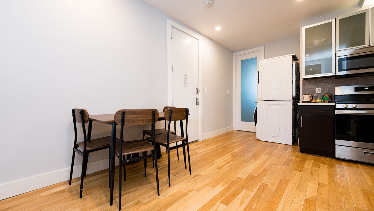 a room in Fort Greene photo 5