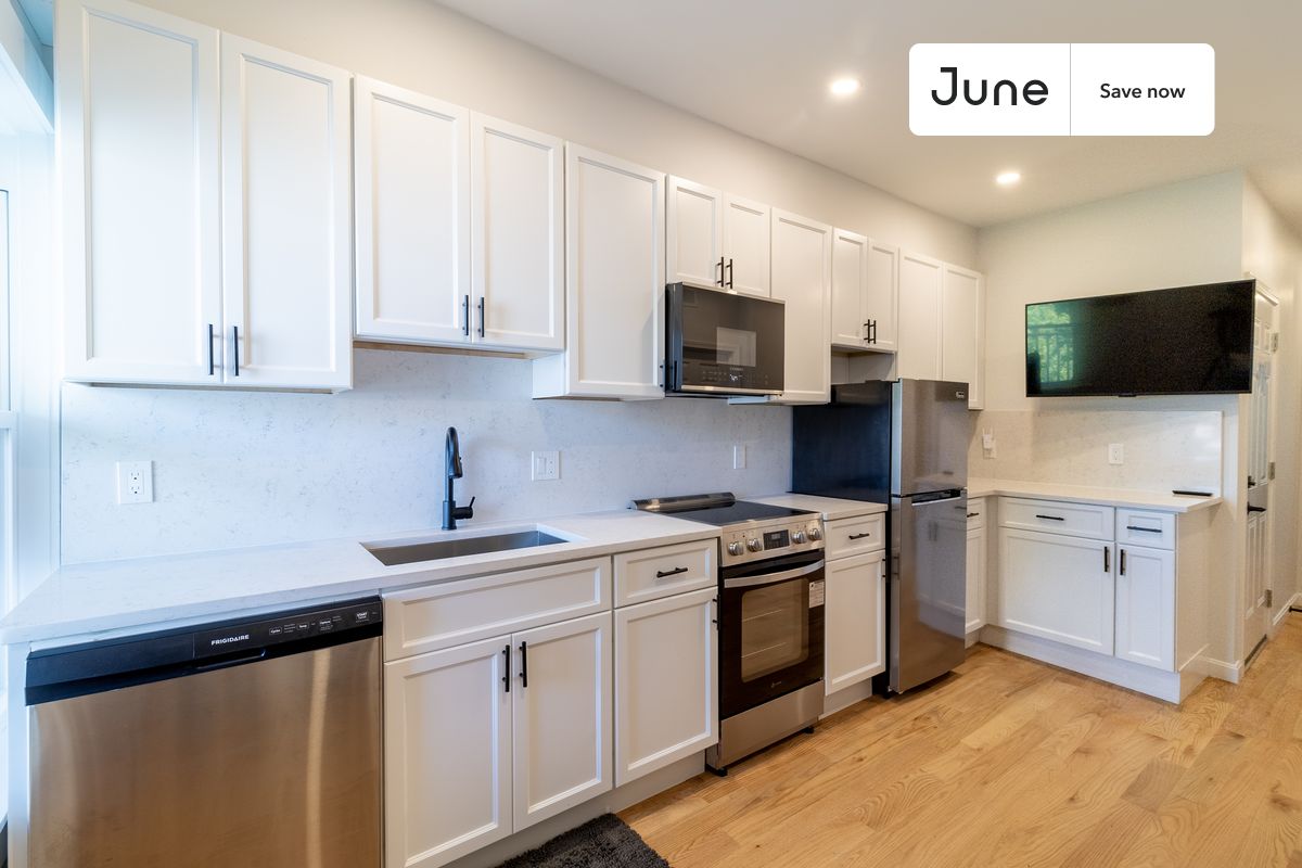 3+ bedroom in Dorchester
