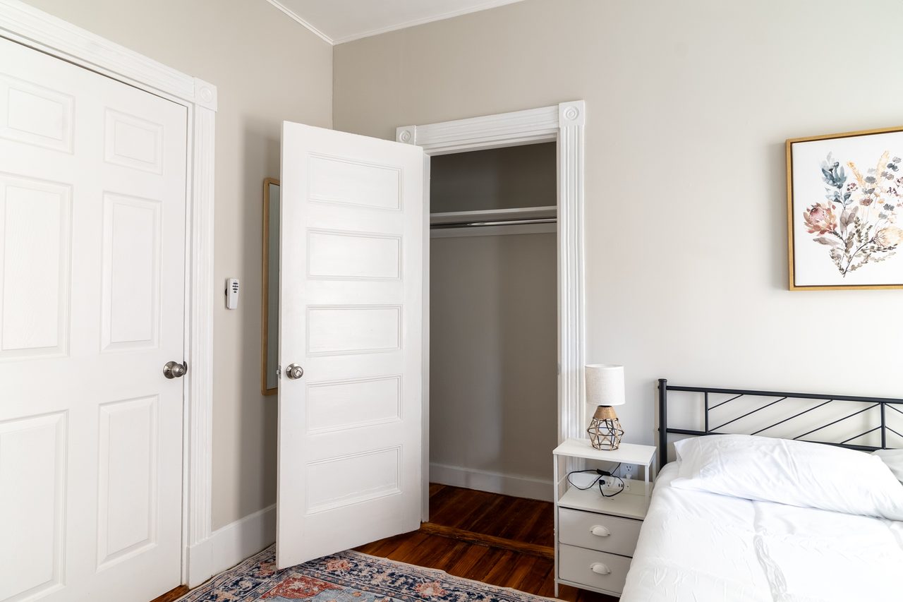 a room in Central Village photo 5