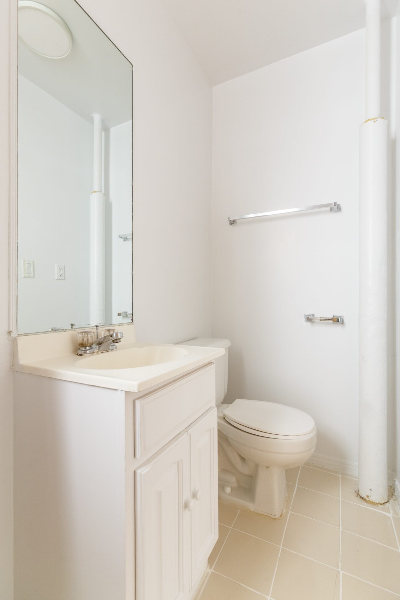 a room in Lincoln Square photo 5