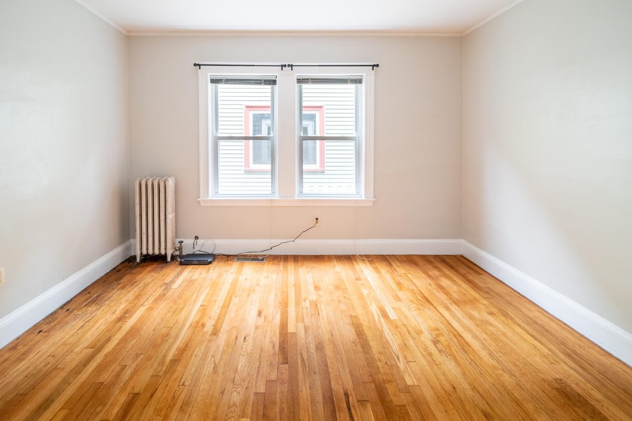 a room in Mission Hill photo 3
