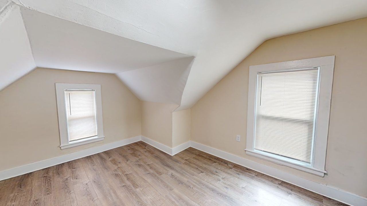 private room in Allston photo 2