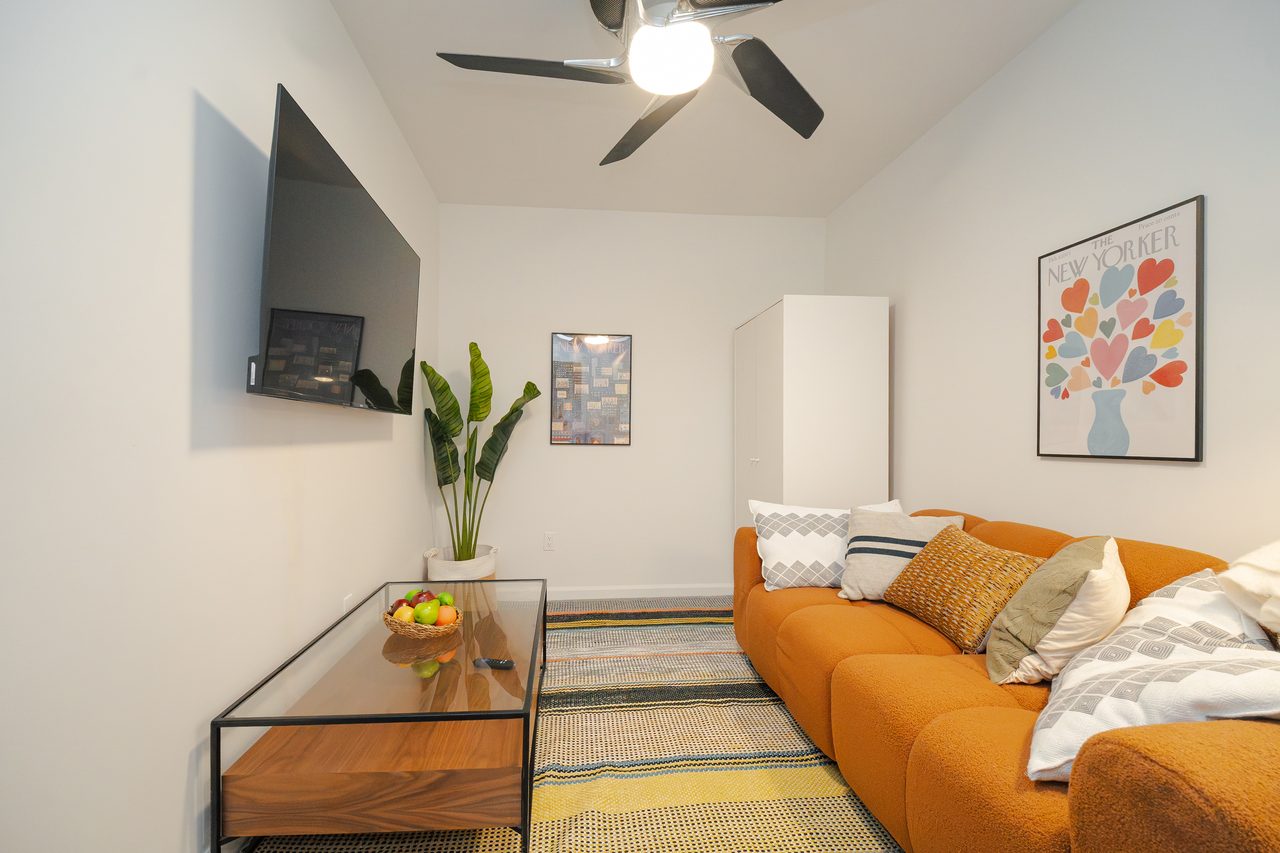 private room in Lower East Side photo 5