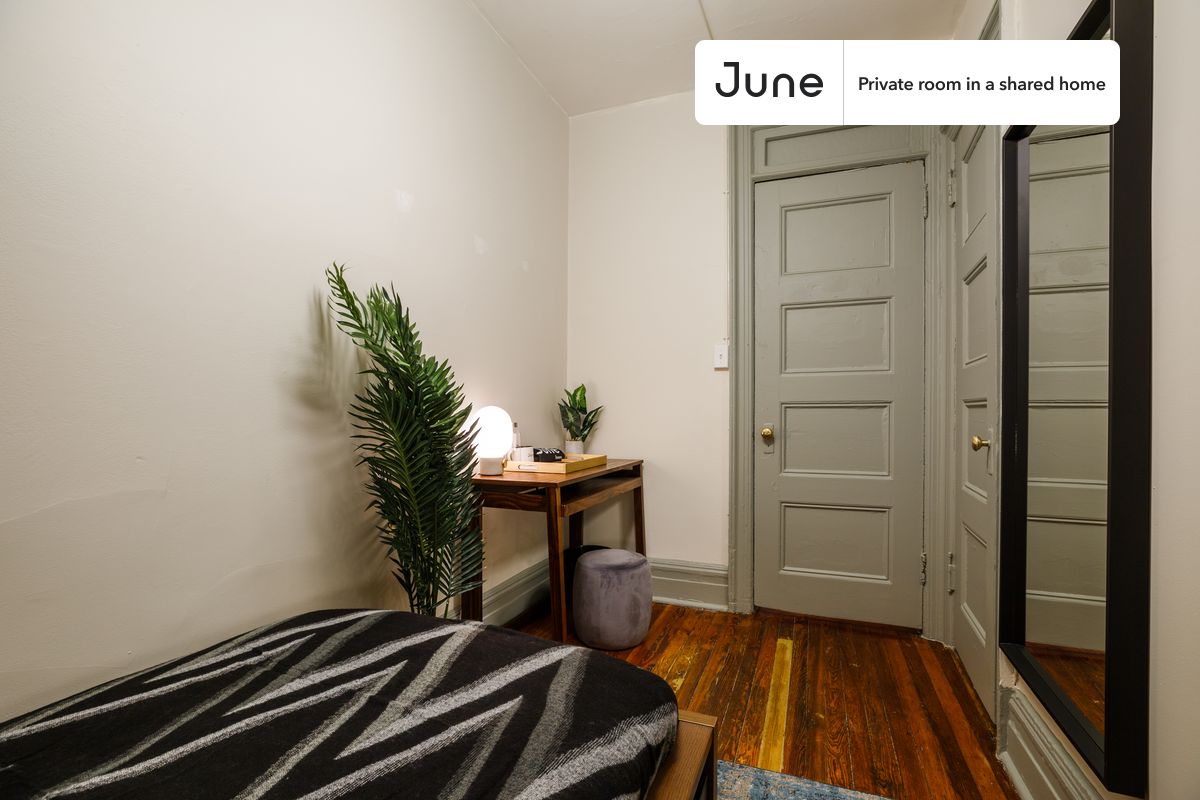 a room in Chelsea photo 2