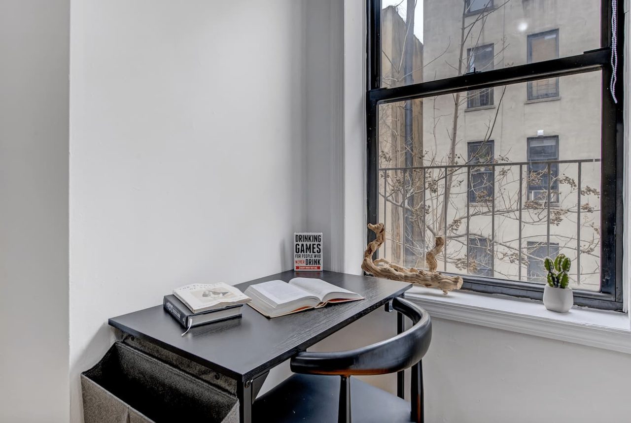 a room in East Harlem photo 3