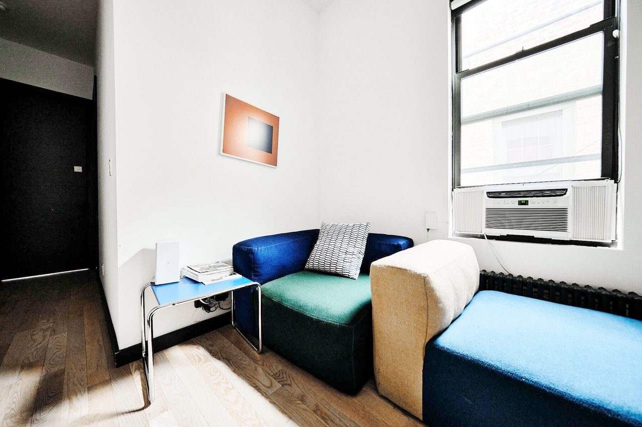 a room in Ridgewood photo 7