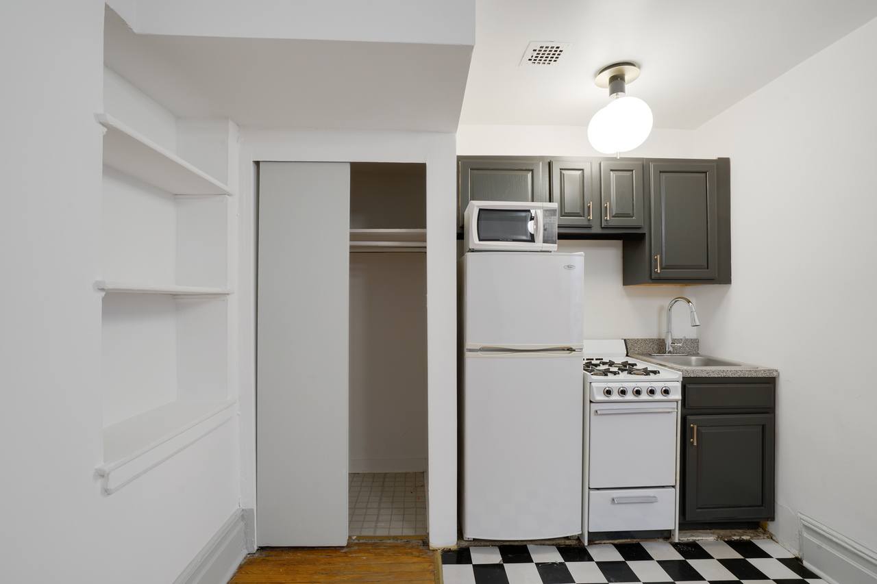 a room in Upper West Side photo 5