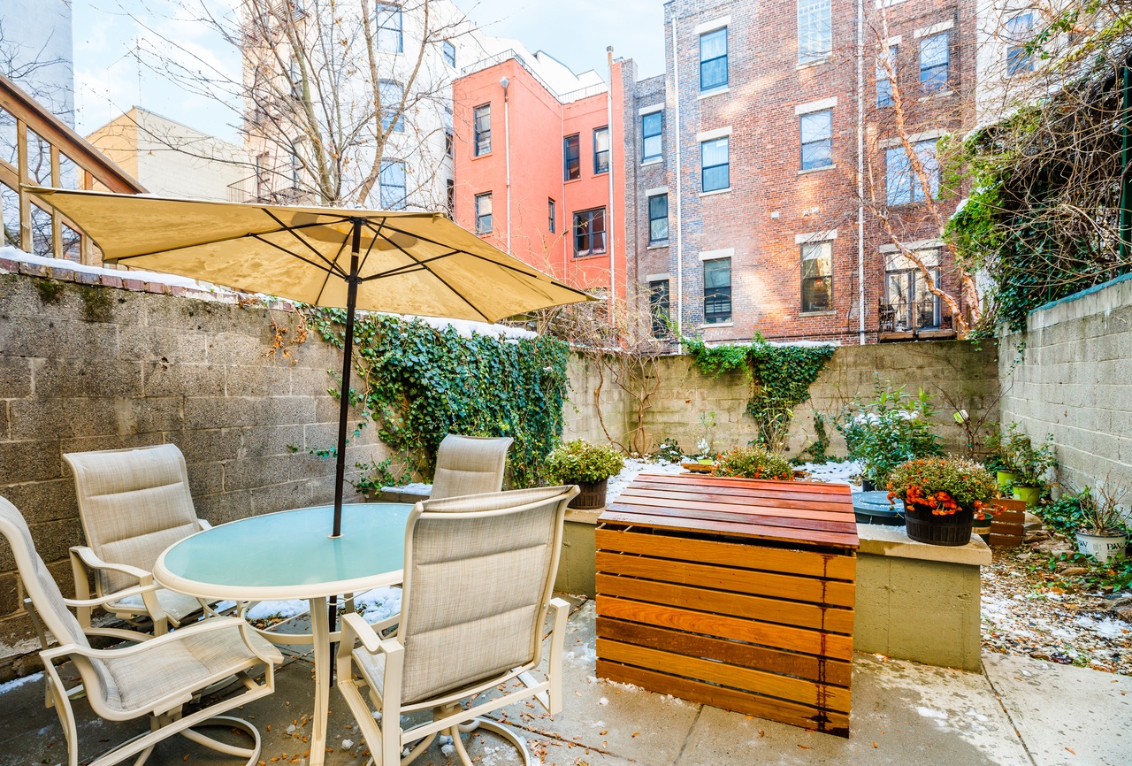 a room in Harlem photo 7