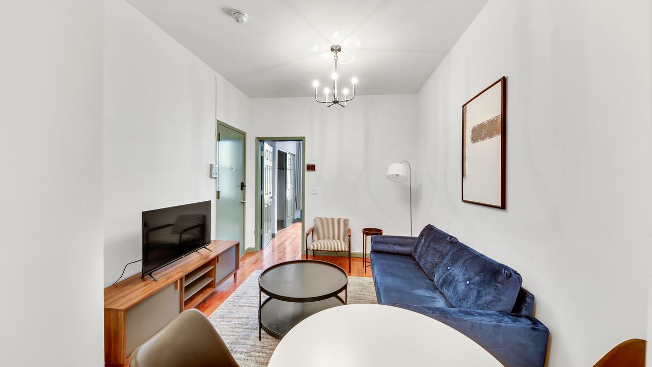 a room in East Harlem photo 5