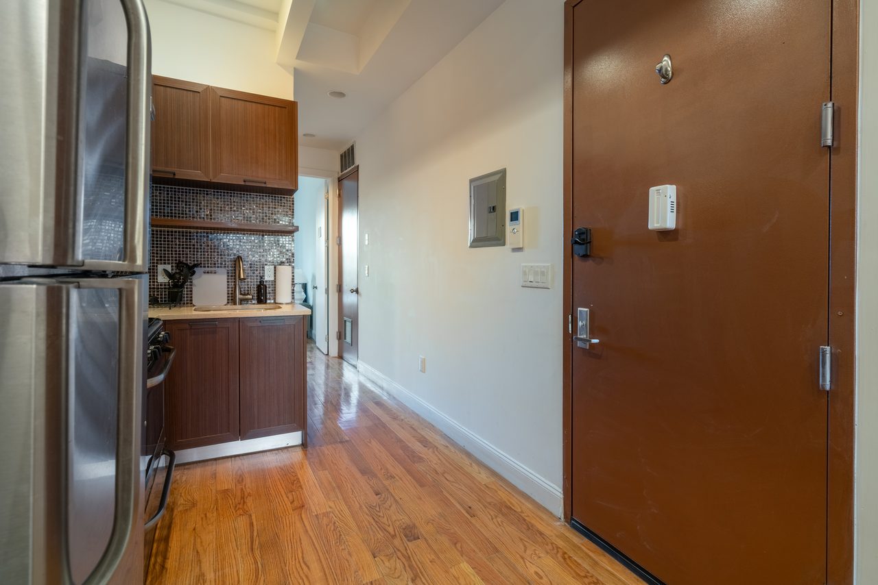 a room in Bushwick photo 7