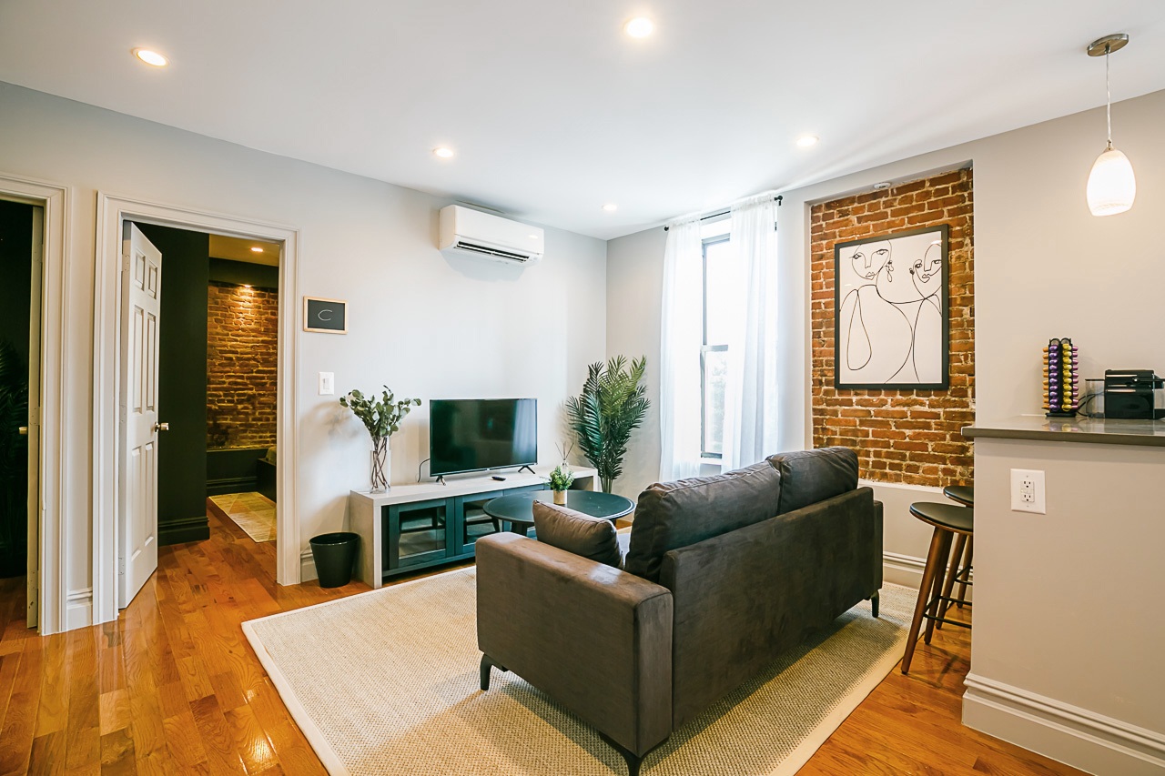 a room in Manhattan Valley photo 4