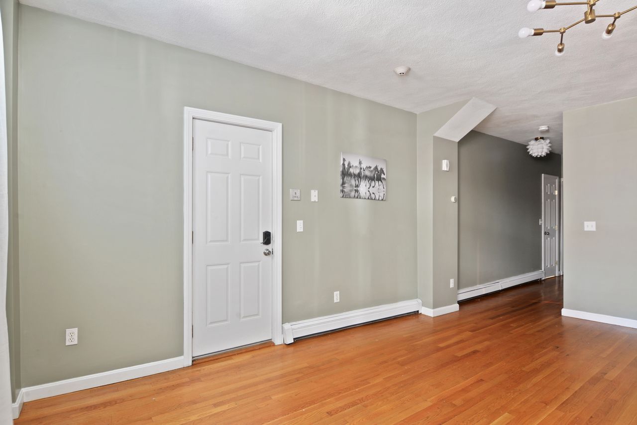 a room in North End photo 5