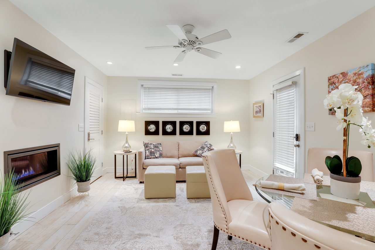 a room in Barney Circle photo 5