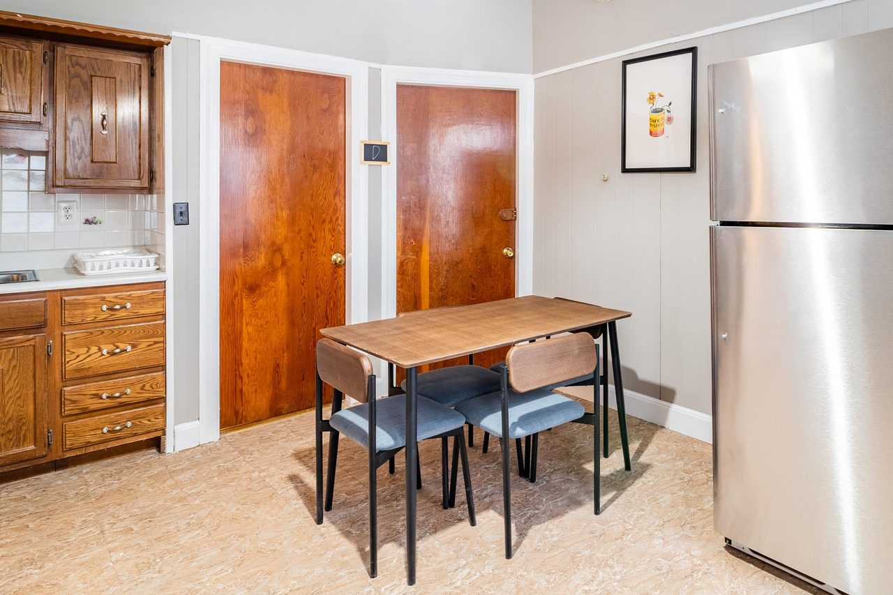a room in Back Bay photo 5
