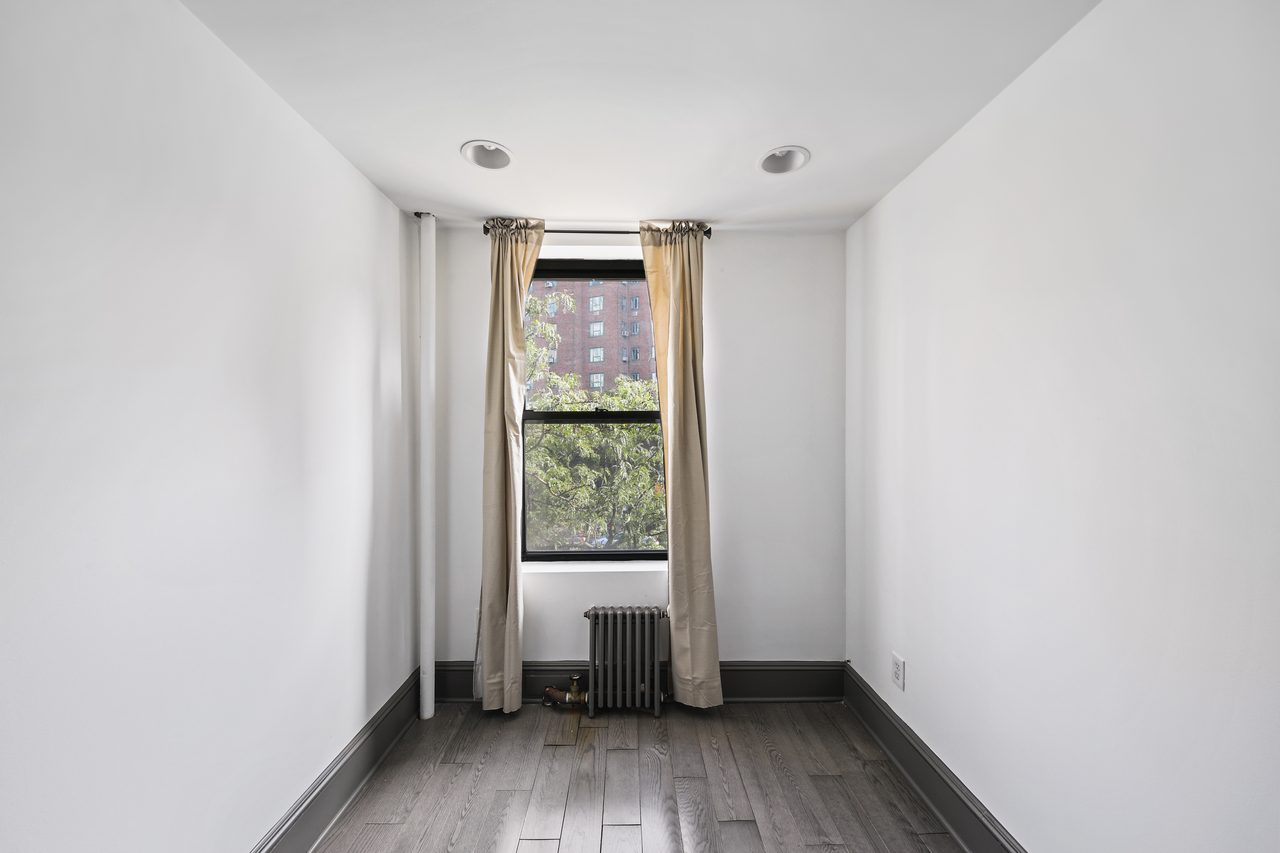 a room in Flatiron District photo 5