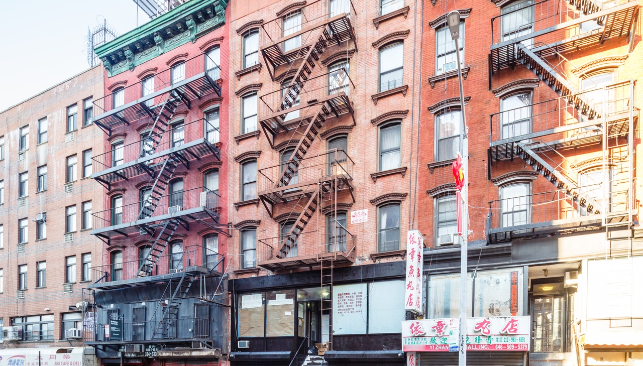 a room in Lower East Side photo 8