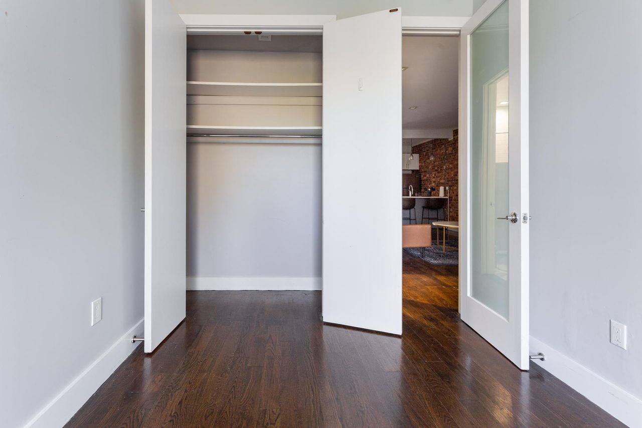 a room in Bushwick photo 4