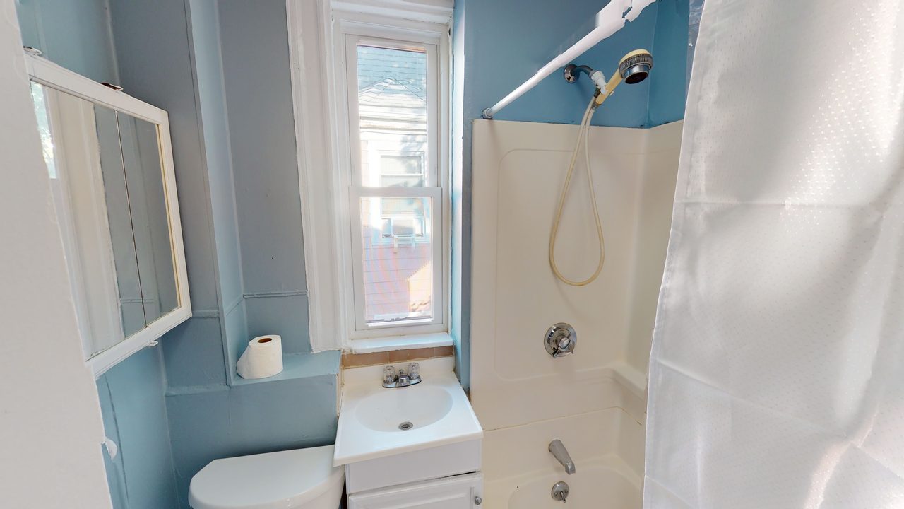 private room in Brighton photo 9