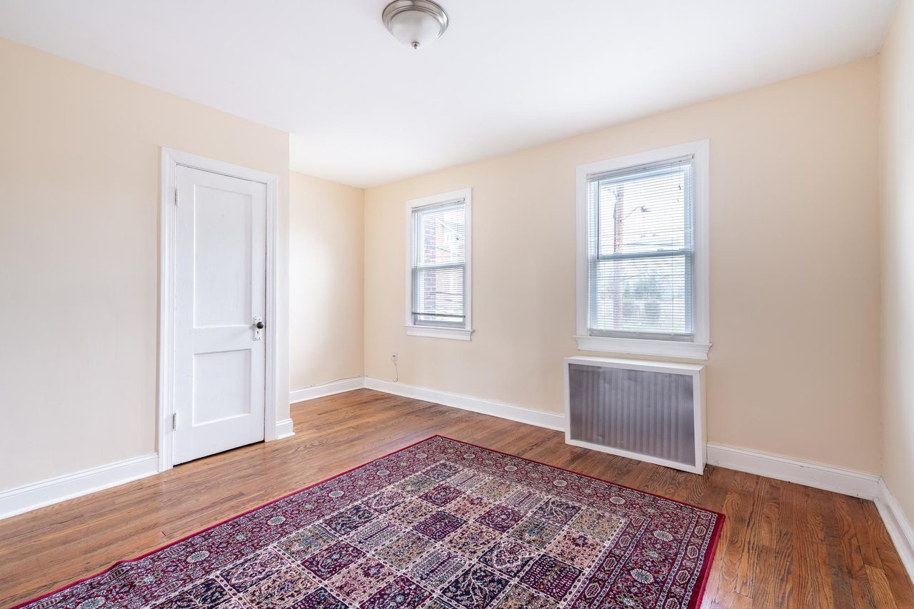 a room in Edgewood photo 2