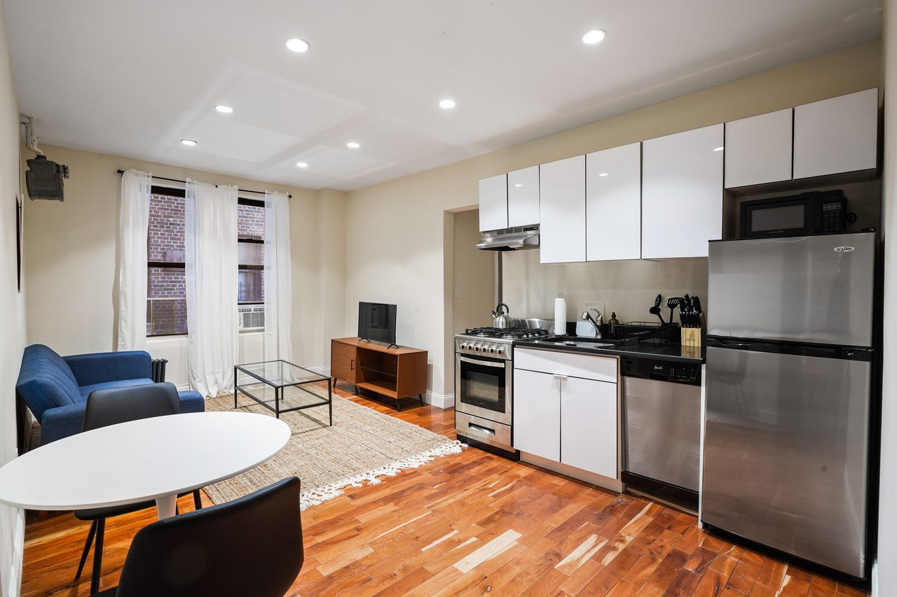 a room in East Harlem photo 7