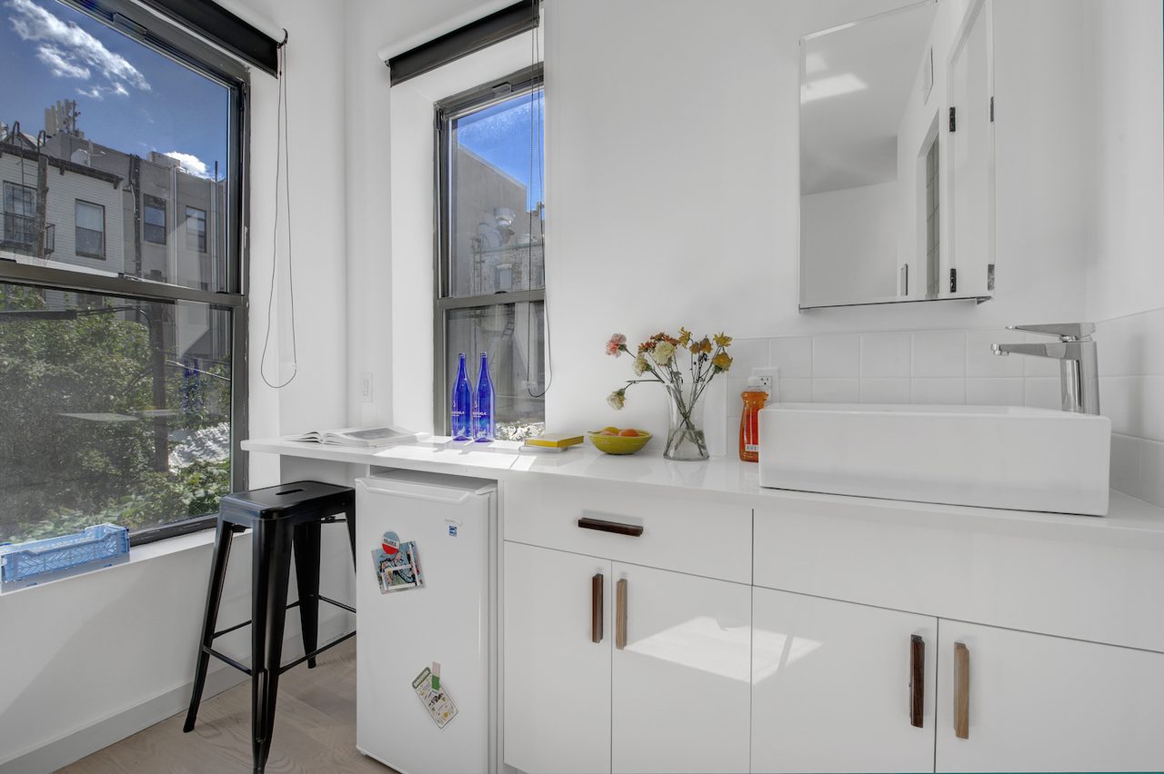 a room in Bushwick photo 4