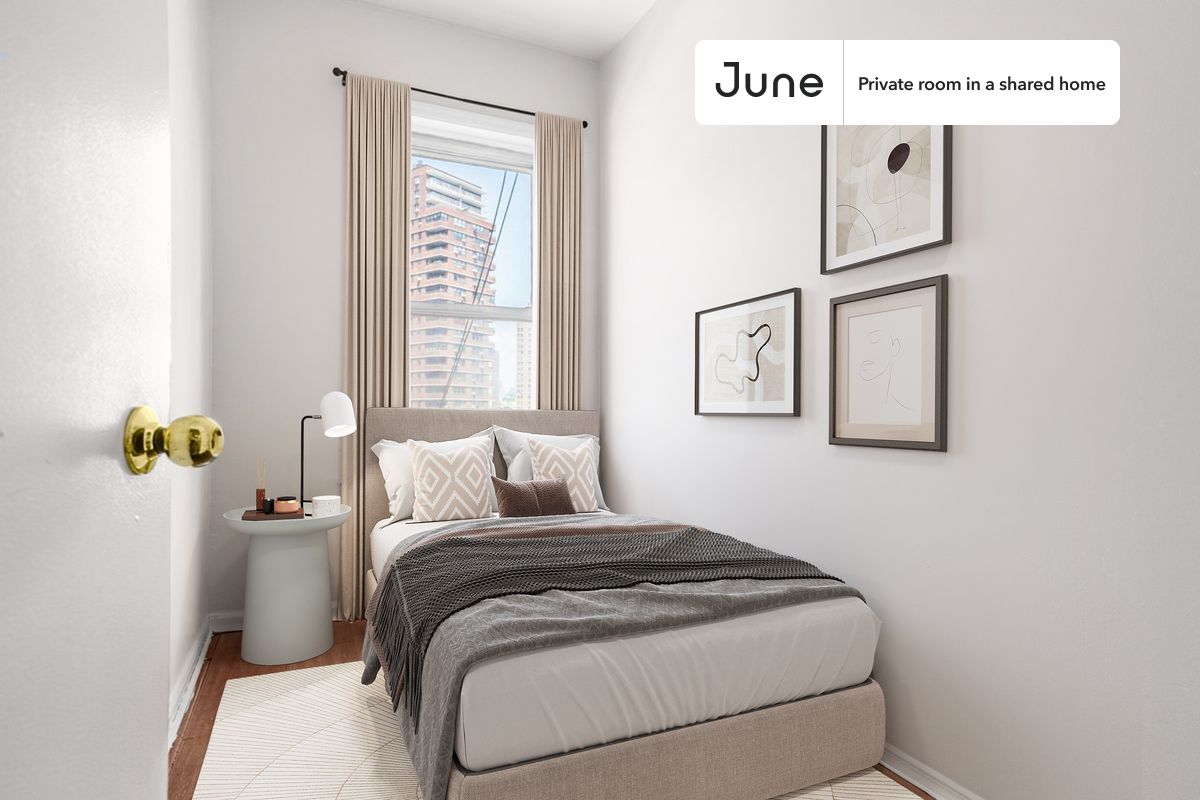a room in Lower East Side