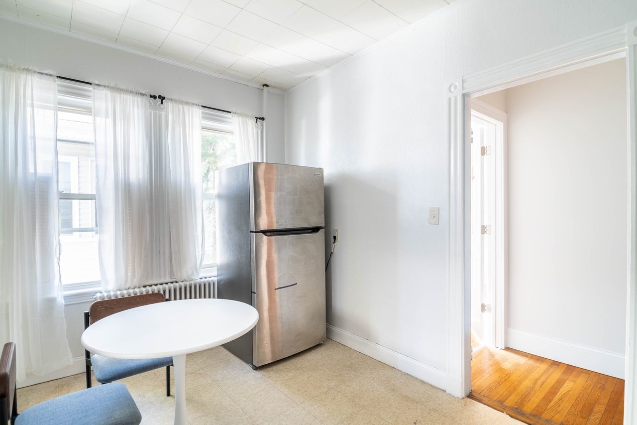 a room in Oak Square photo 8