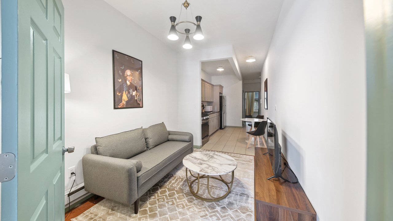 a room in East Harlem photo 5