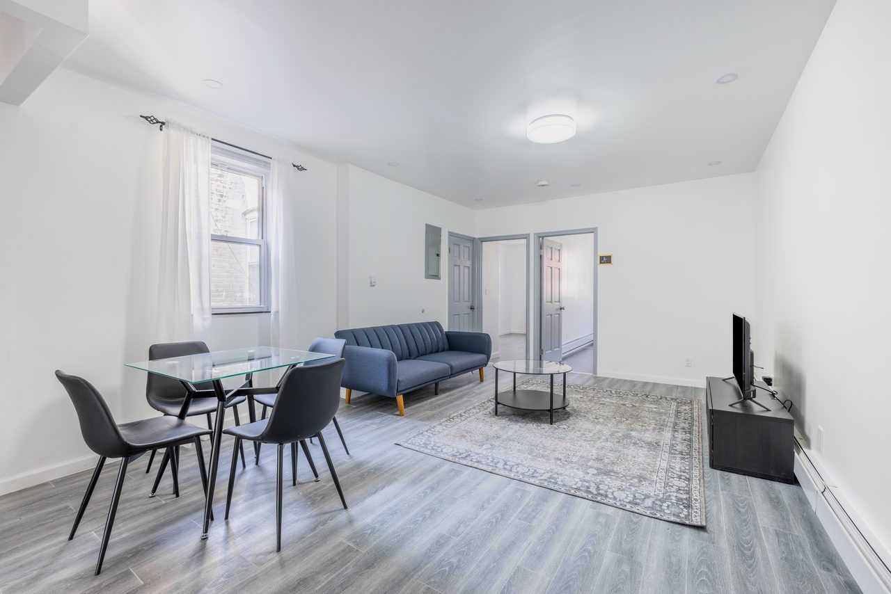 a room in LIC photo 5