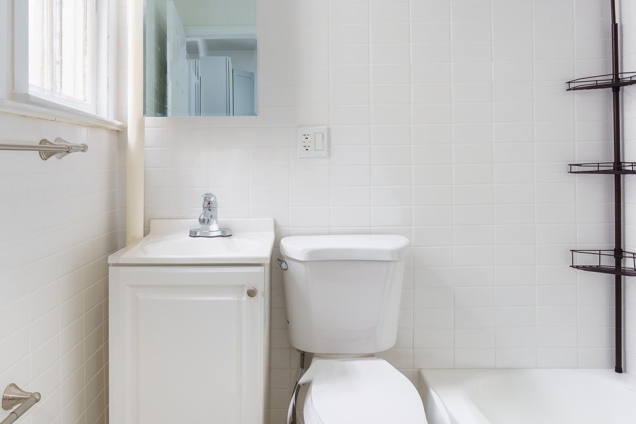 a room in LIC photo 6