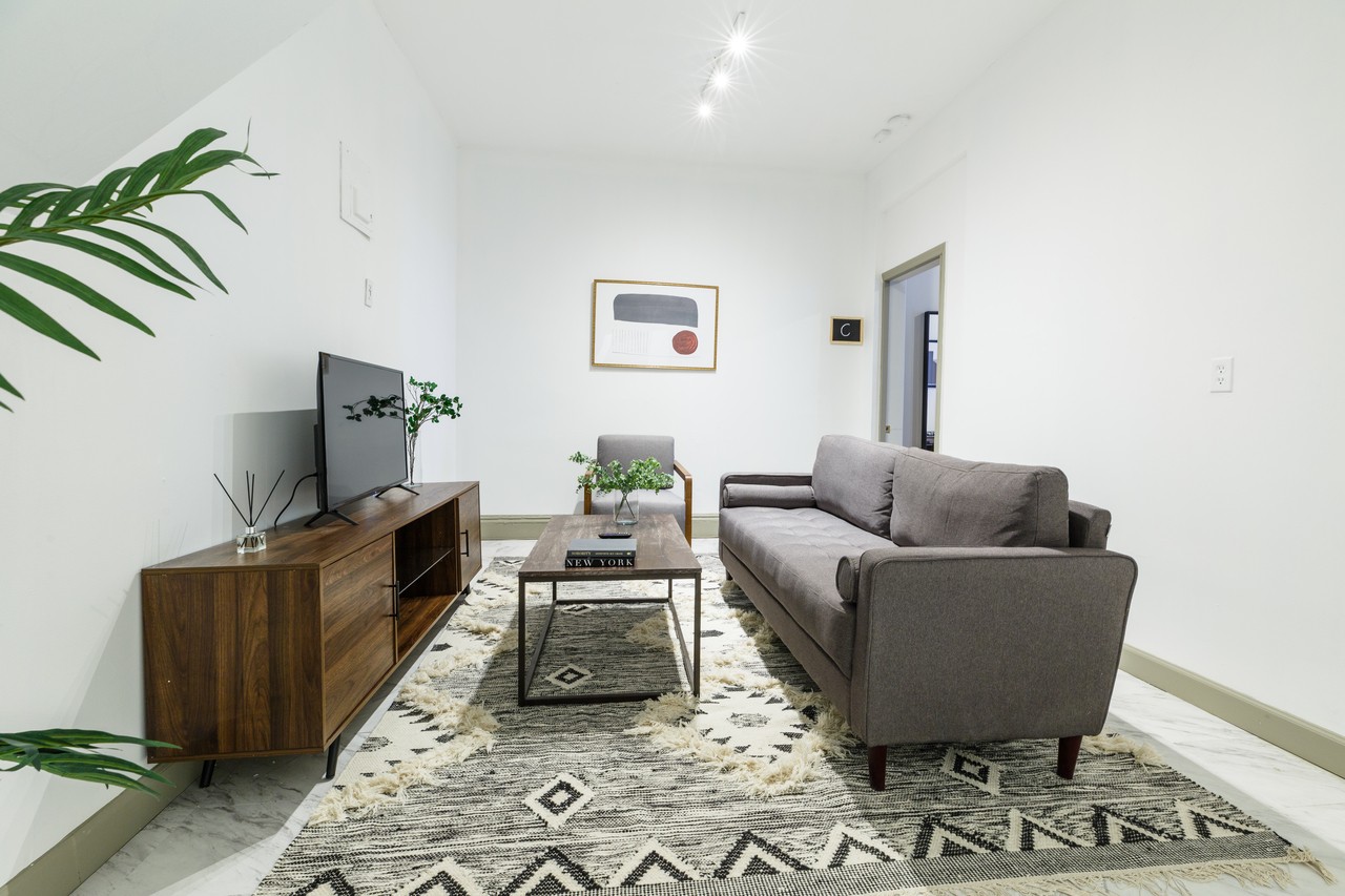 a room in Garment District photo 3