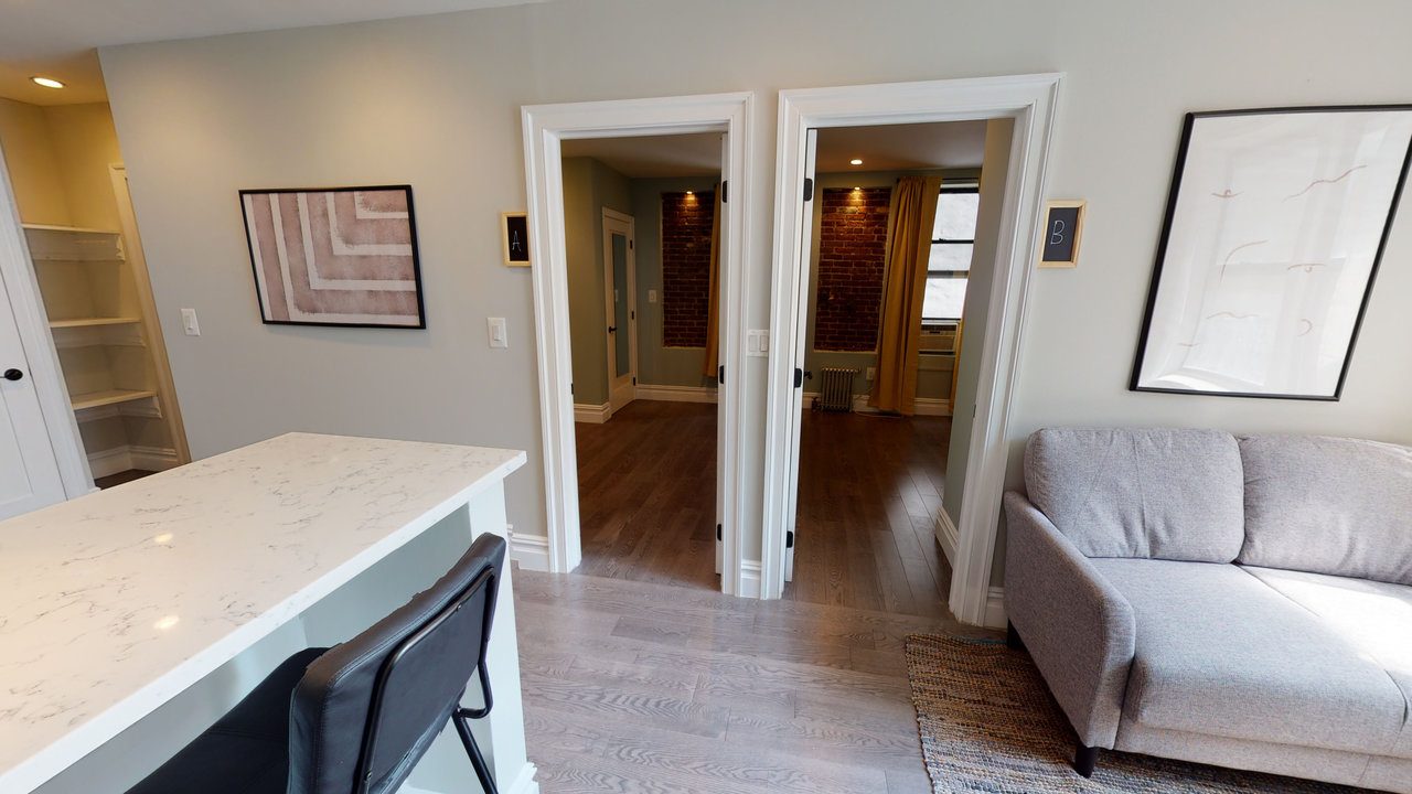 a room in East Village photo 9