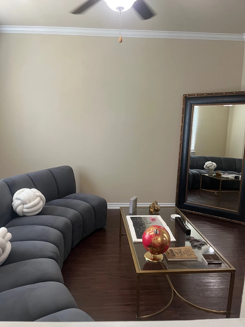 2 bedrooms in Lago Vista photo 4