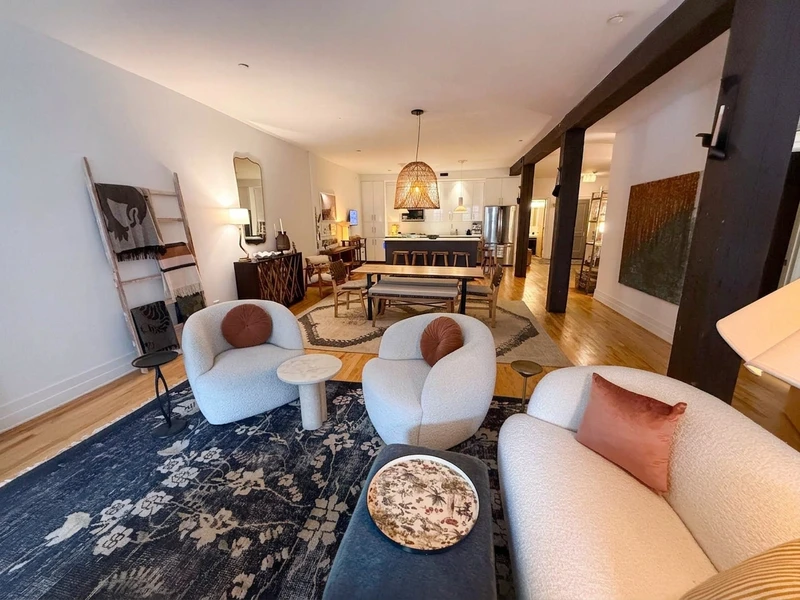 2 bedroom in DUMBO photo 6