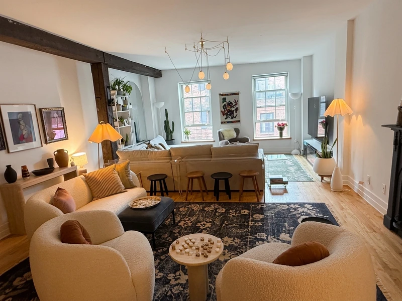 private room in DUMBO photo 2
