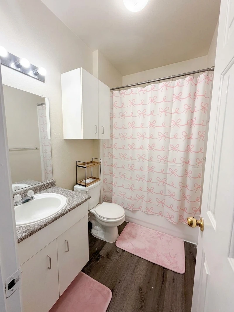 private room in Denton photo 2