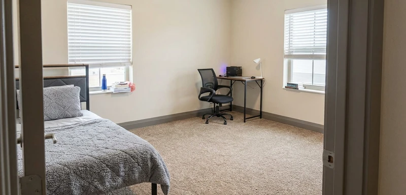 1 bedroom in Webster Station photo 3